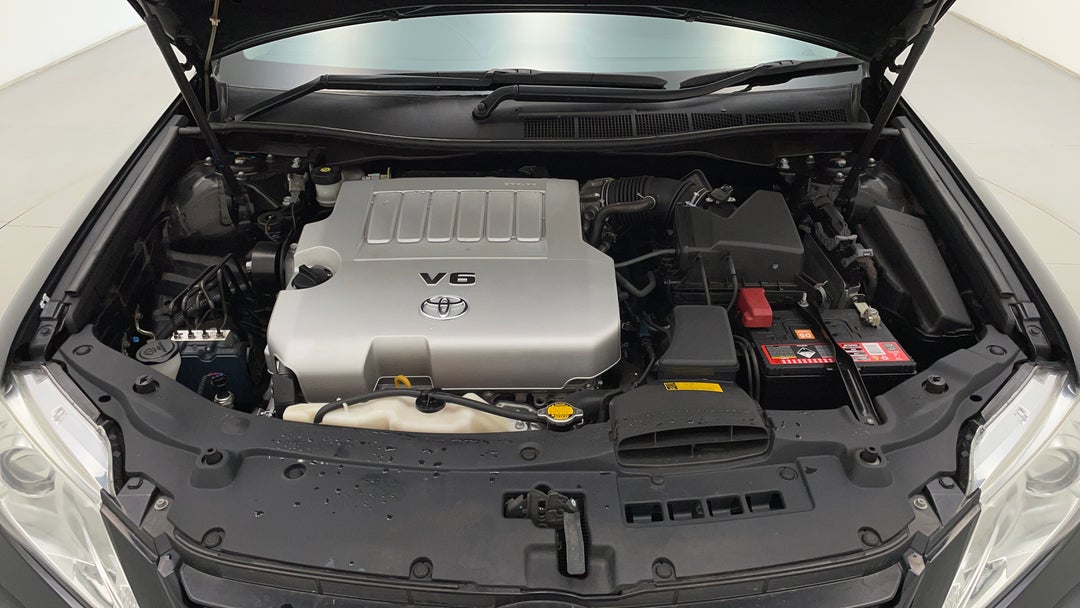 Open Bonnet (Engine)