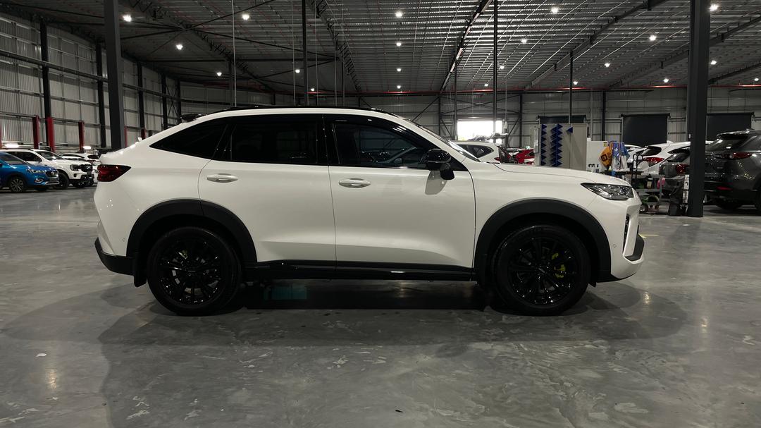 2022 GWM Haval H6gt Ultra (4WD), Automatic, 23569 km, Right Side View