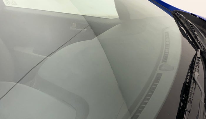 2014 Hyundai Xcent S 1.2, Petrol, Manual, 71,223 km, Front windshield - Minor spot on windshield