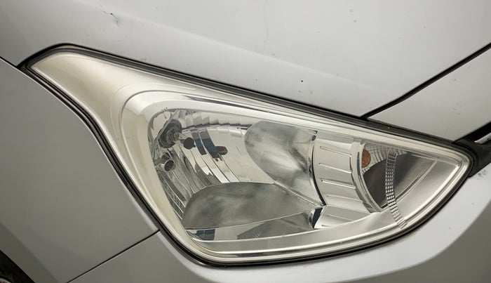 2016 Hyundai Grand i10 ASTA 1.2 KAPPA VTVT, Petrol, Manual, 97,399 km, Right headlight - Minor scratches