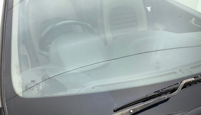 2016 Hyundai Grand i10 ASTA 1.2 KAPPA VTVT, Petrol, Manual, 97,399 km, Front windshield - Minor spot on windshield