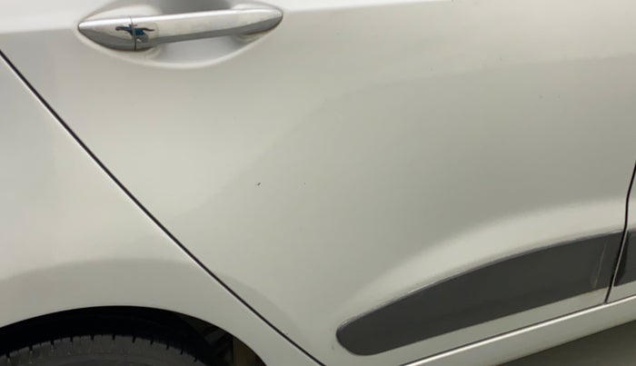 2016 Hyundai Grand i10 ASTA 1.2 KAPPA VTVT, Petrol, Manual, 97,399 km, Right rear door - Minor scratches
