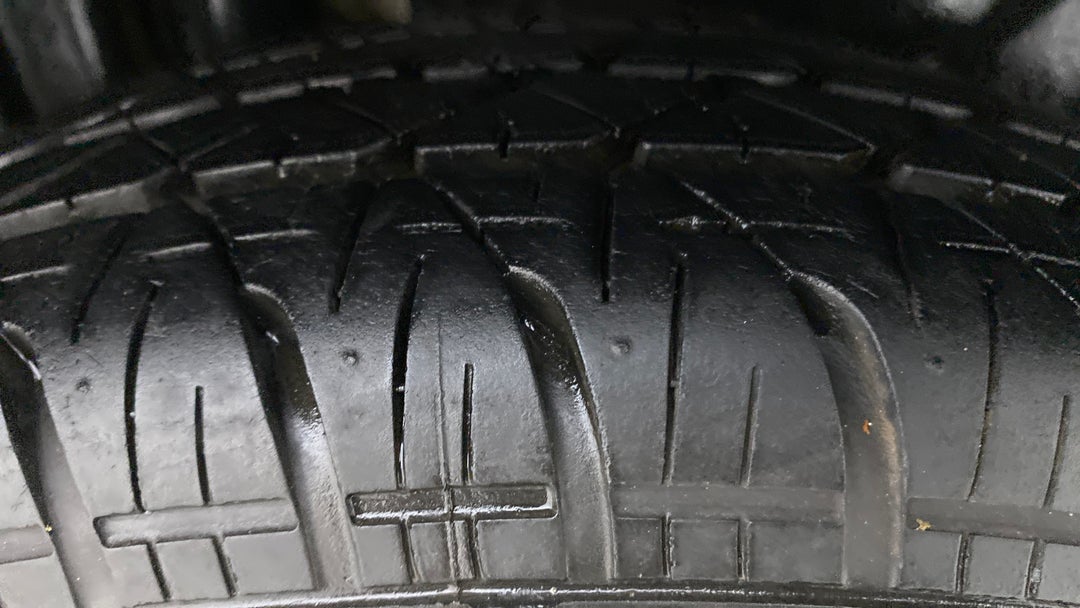 Right Rear Tyre Tread