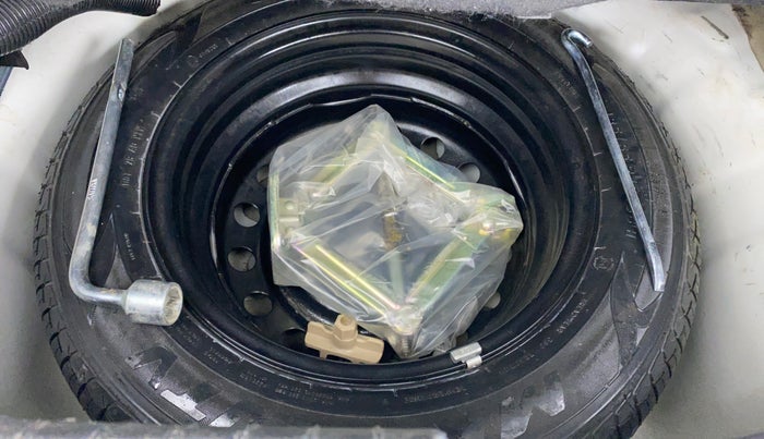 2018 Hyundai Elite i20 ASTA 1.2, CNG, Manual, 31,003 km, Spare Tyre