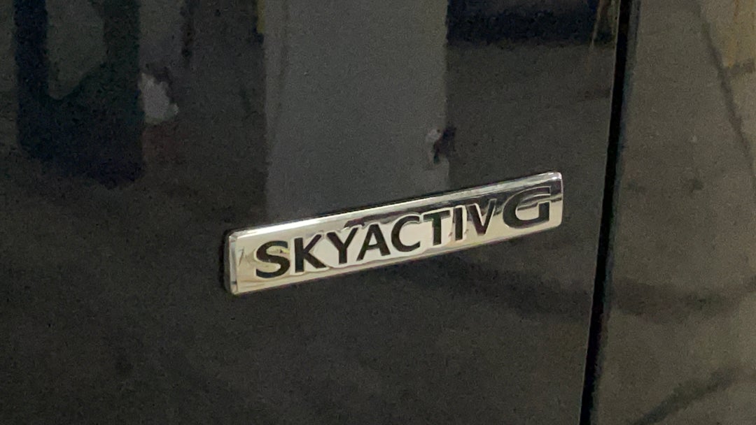 Badge (Boot Right Side)