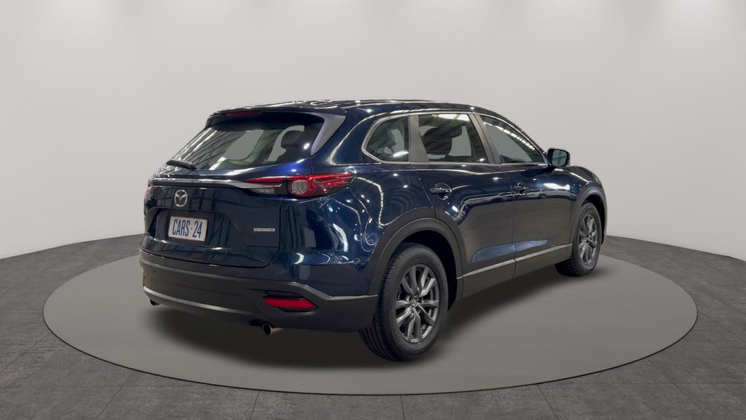 Right Back Diagonal (45- Degree) View