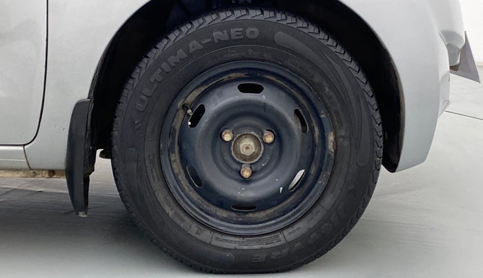 2017 Datsun Redi Go S, Petrol, Manual, 58,378 km, Right Front Wheel