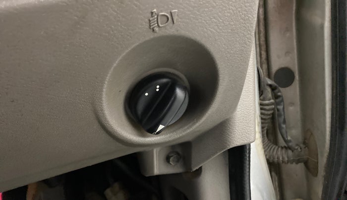 2017 Datsun Redi Go S, Petrol, Manual, 58,378 km, Dashboard - Headlight height adjustment not working