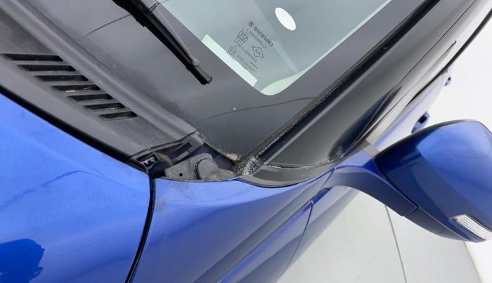 2014 Maruti Swift VXI D, Petrol, Manual, 47,966 km, Bonnet (hood) - Cowl vent panel has minor damage