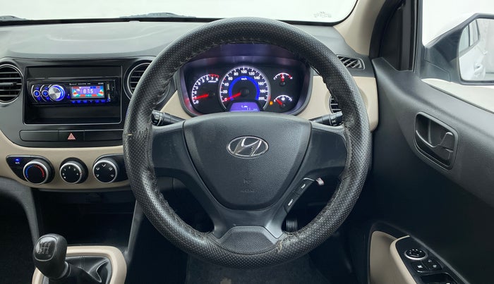 2017 Hyundai Grand i10 MAGNA 1.2 KAPPA VTVT, Petrol, Manual, 17,255 km, Steering Wheel Close Up