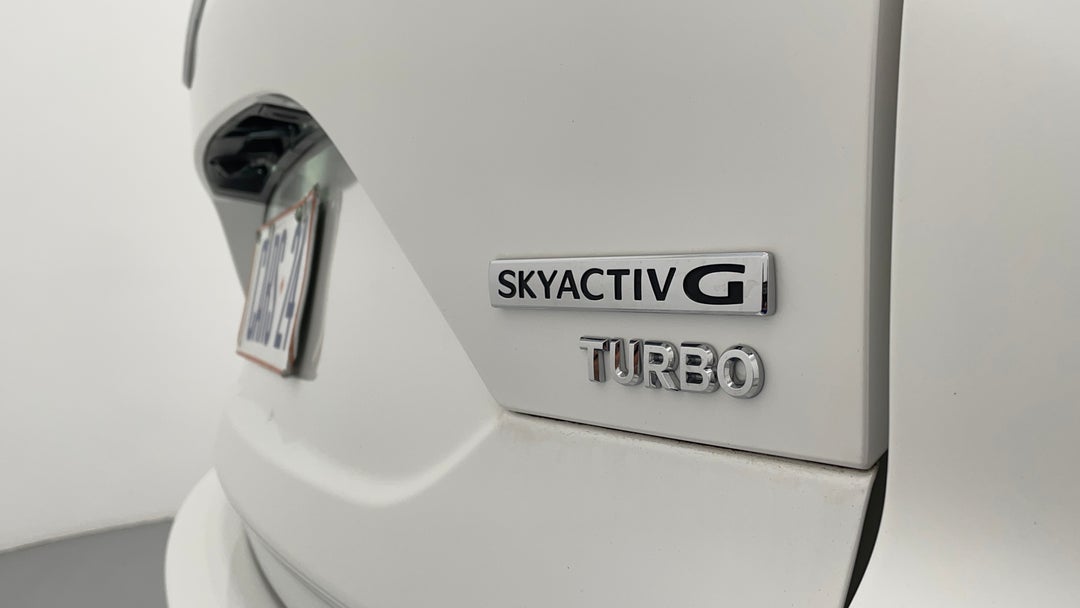 Badge (Boot Right Side)