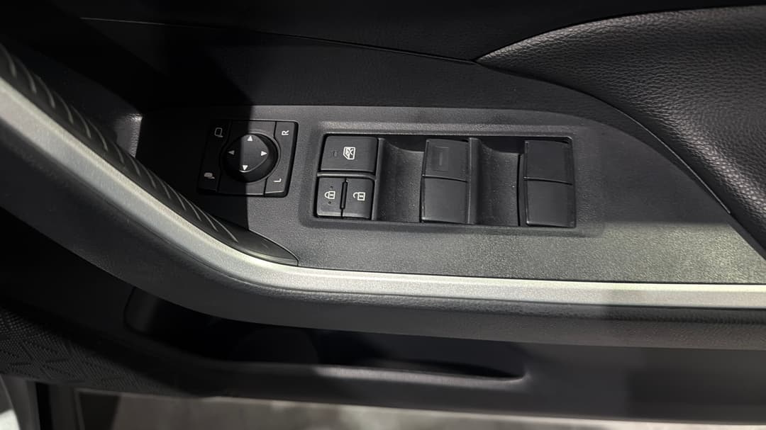 2025 Toyota RAV4 Gx (2WD) Hybrid, Automatic, 19941 km, Drivers Side Door Panel Controls