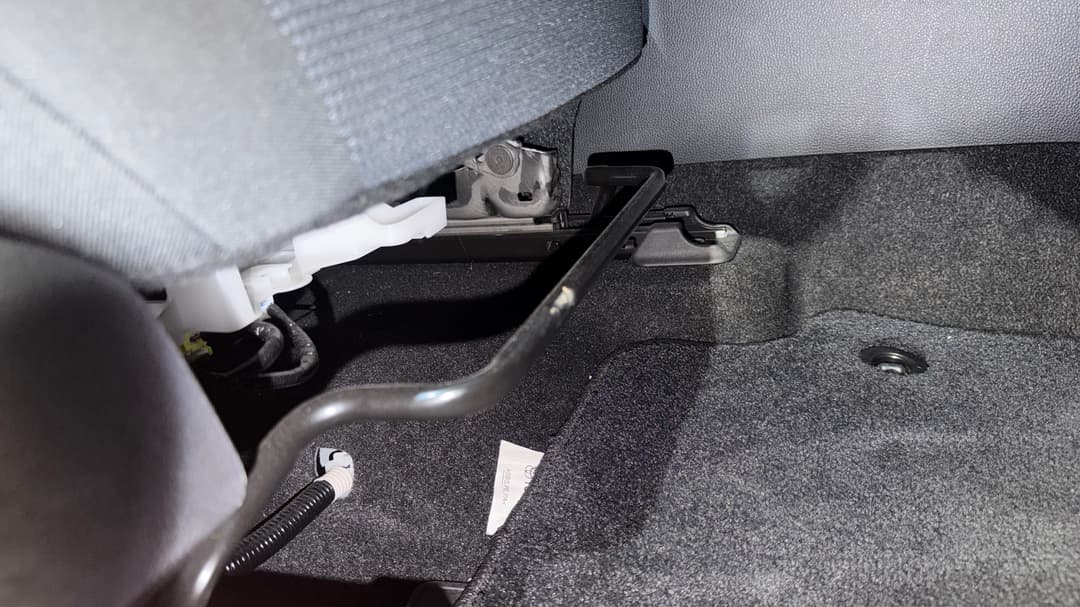 2025 Toyota RAV4 Gx (2WD) Hybrid, Automatic, 19941 km, Drivers Side Adjustment Panel