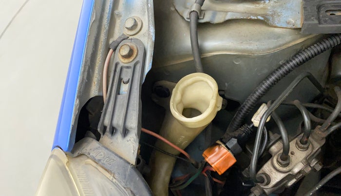 2012 Honda Brio S MT, Petrol, Manual, 63,062 km, Front windshield - Wiper bottle cap missing