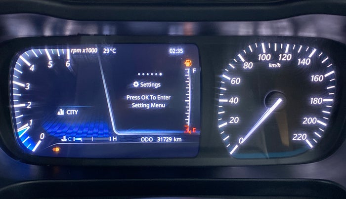 2021 Tata ALTROZ XZ 1.5 RTQ, Diesel, Manual, 31,899 km, Odometer Image