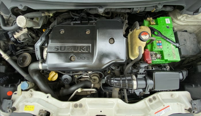 2012 Maruti Ertiga VDI ABS, Diesel, Manual, 71,002 km, Engine Bonet View
