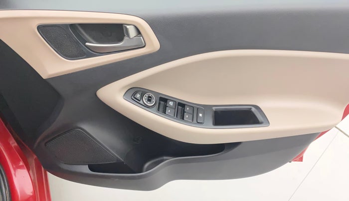 2016 Hyundai Elite i20 SPORTZ 1.2, Petrol, Manual, 39,004 km, Driver Side Door Panels Control