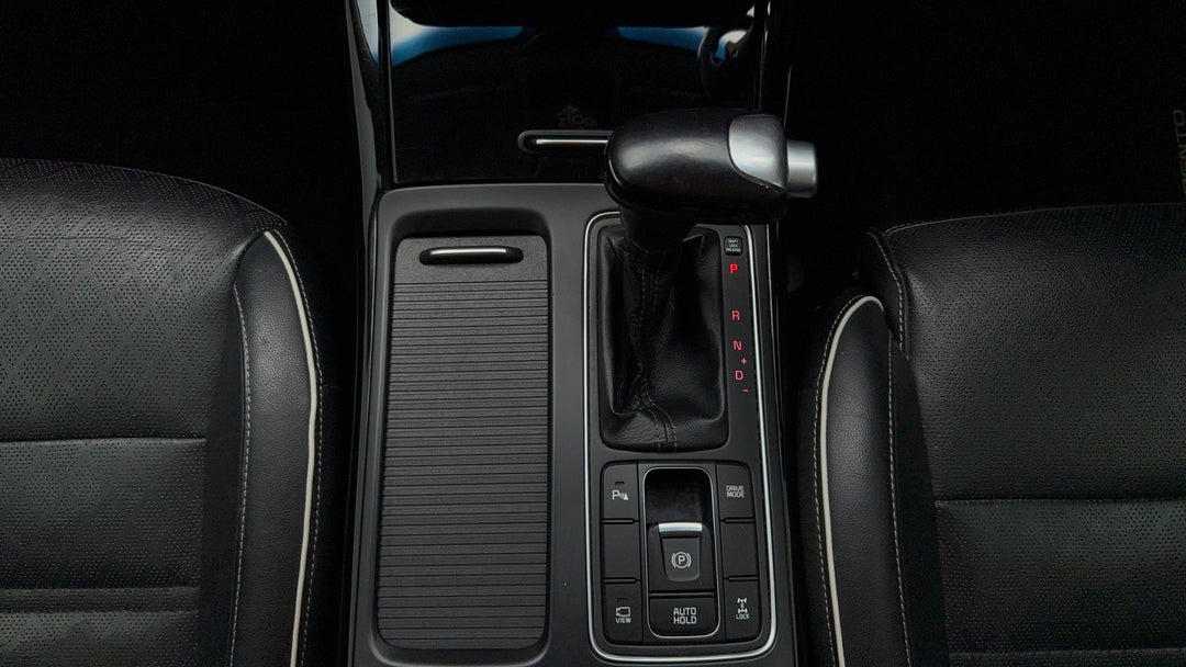 2019 Kia Sorento Gt-line (4x4), Automatic, 93462 km, Gear Lever 