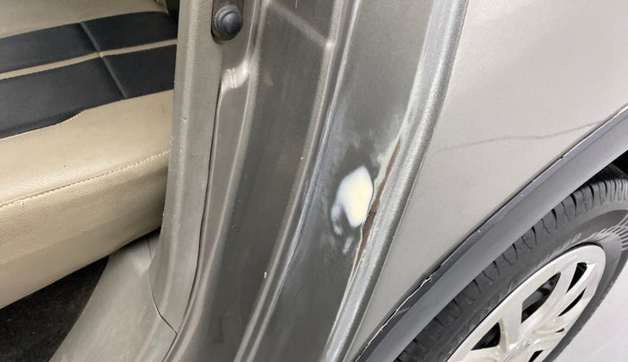 2017 Mahindra Kuv100 K4 6 STR, Petrol, Manual, 49,453 km, Left C pillar - Paint is slightly faded