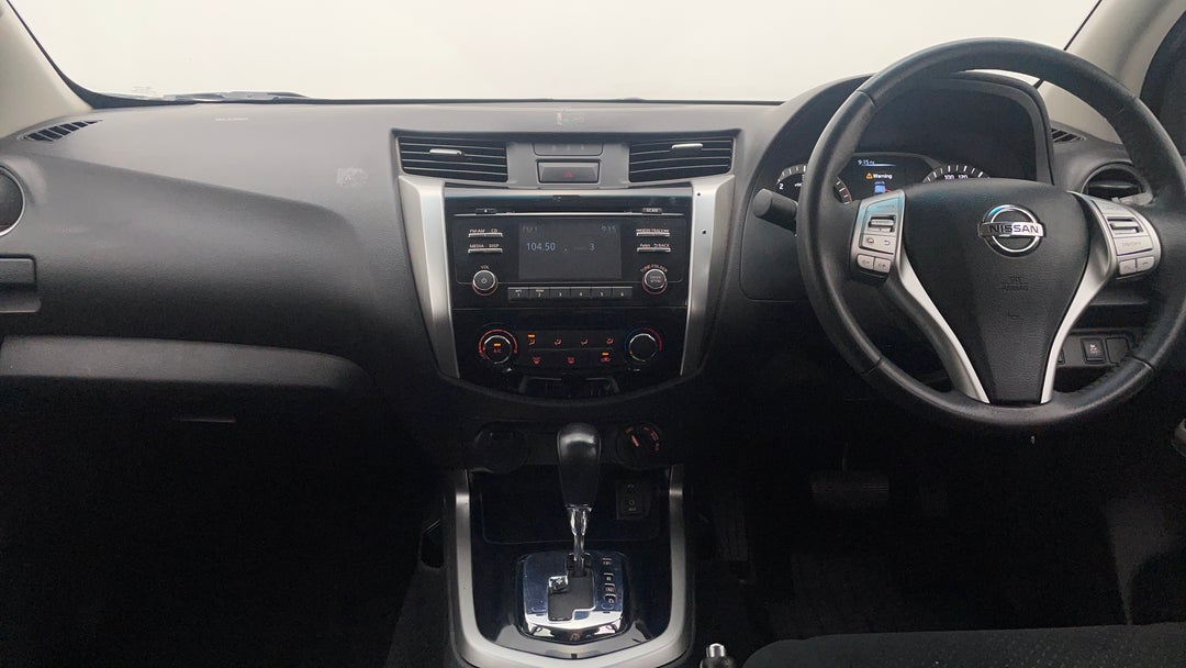 2015 Nissan Navara St (4x4), Automatic, 136655 km, Dashboard View