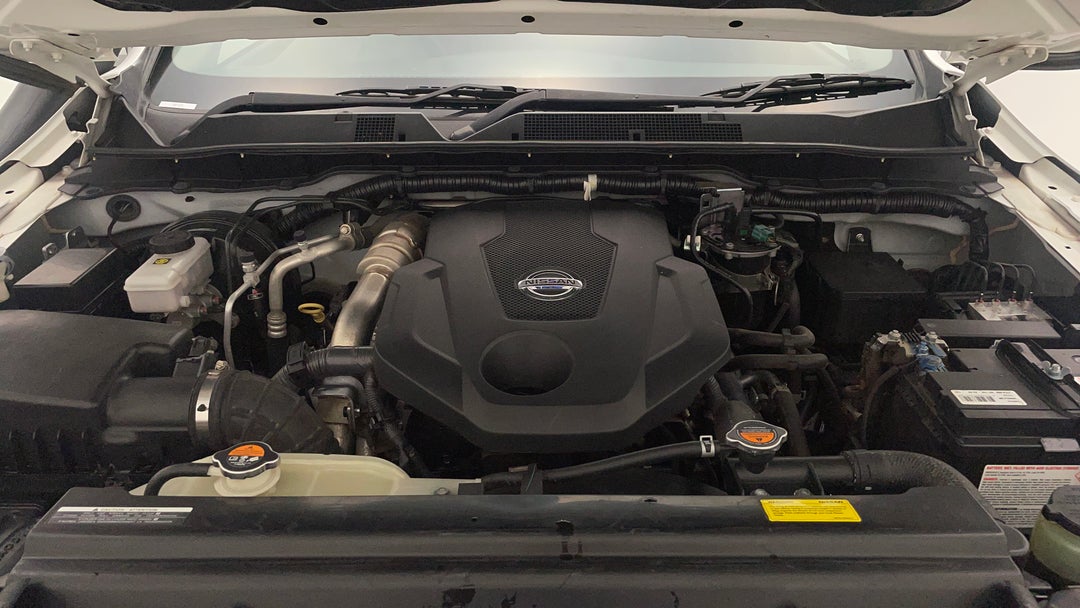 2015 Nissan Navara St (4x4), Automatic, 136655 km, Open Bonnet (Engine)