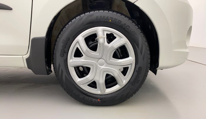 2017 Maruti Celerio ZXI D, Petrol, Manual, 54,412 km, Right Front Tyre