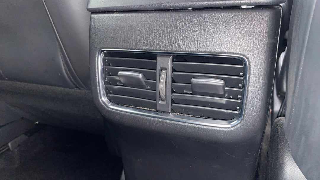 Rear A/C Vent