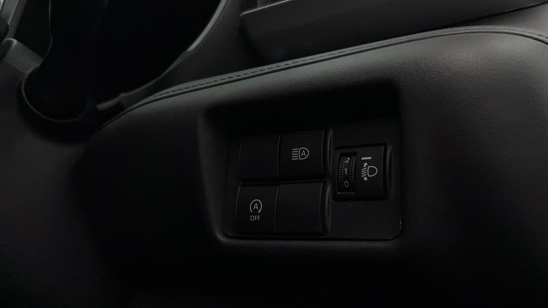 2022 Toyota Kluger Gx 2WD, Automatic, 62212 km, Utility Switches/Buttons