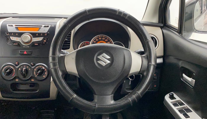 2014 Maruti Wagon R 1.0 VXI, Petrol, Manual, 73,698 km, Steering Wheel Close Up