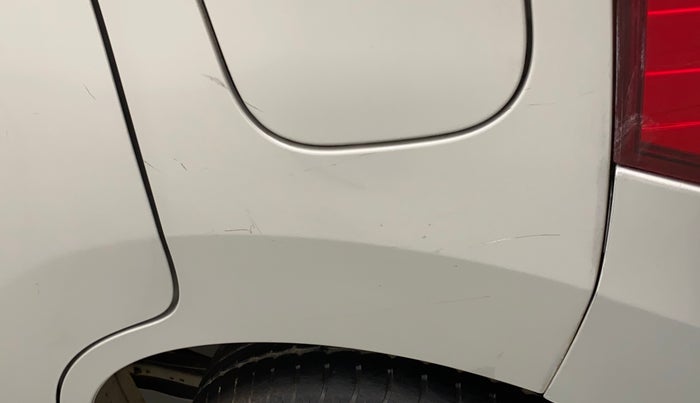 2014 Maruti Wagon R 1.0 VXI, Petrol, Manual, 73,698 km, Left quarter panel - Minor scratches