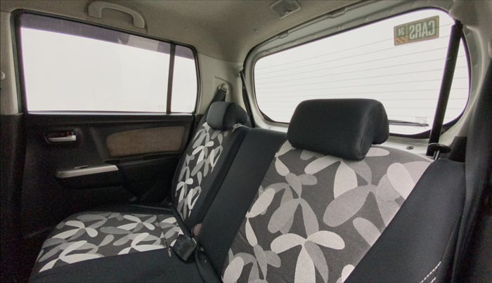 2014 Maruti Wagon R 1.0 VXI, Petrol, Manual, 73,698 km, Right Side Rear Door Cabin