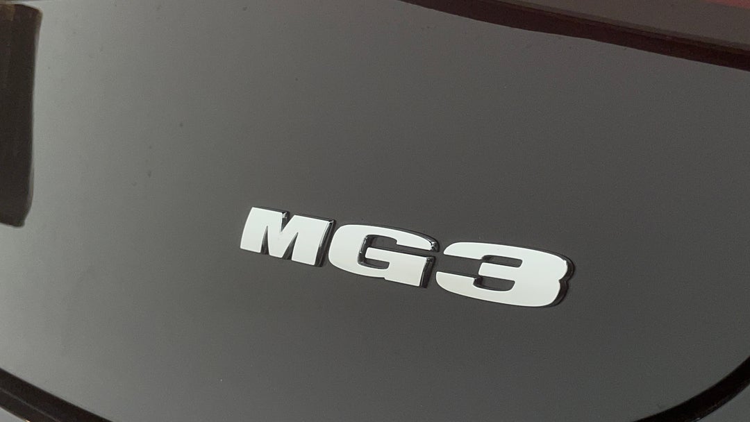 Badge (Boot Right Side)