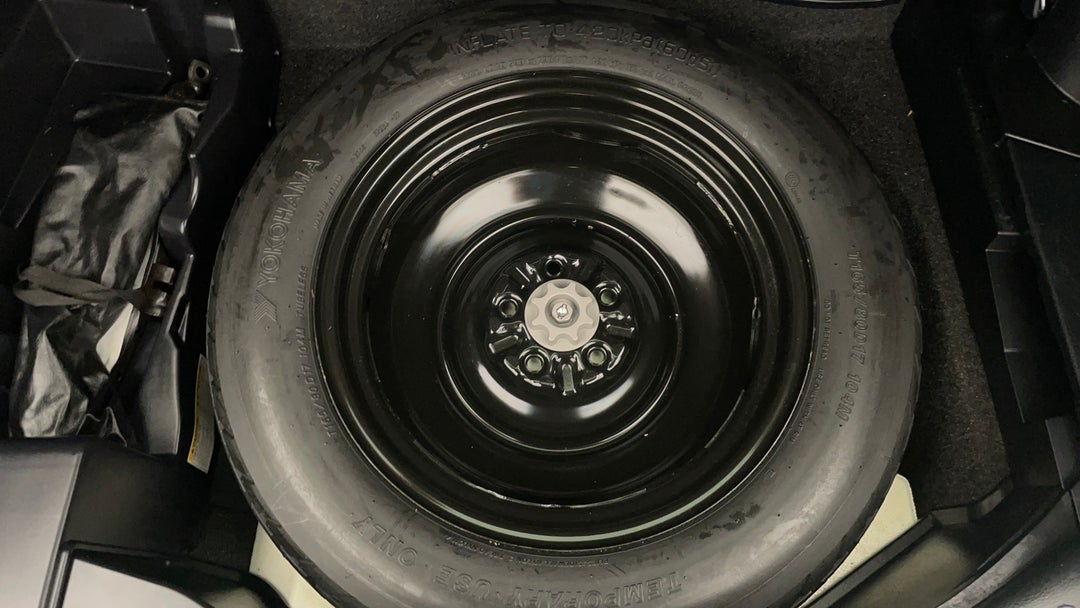 2018 Toyota RAV4 Gx (4x4), Automatic, 106869 km, Spare Wheel