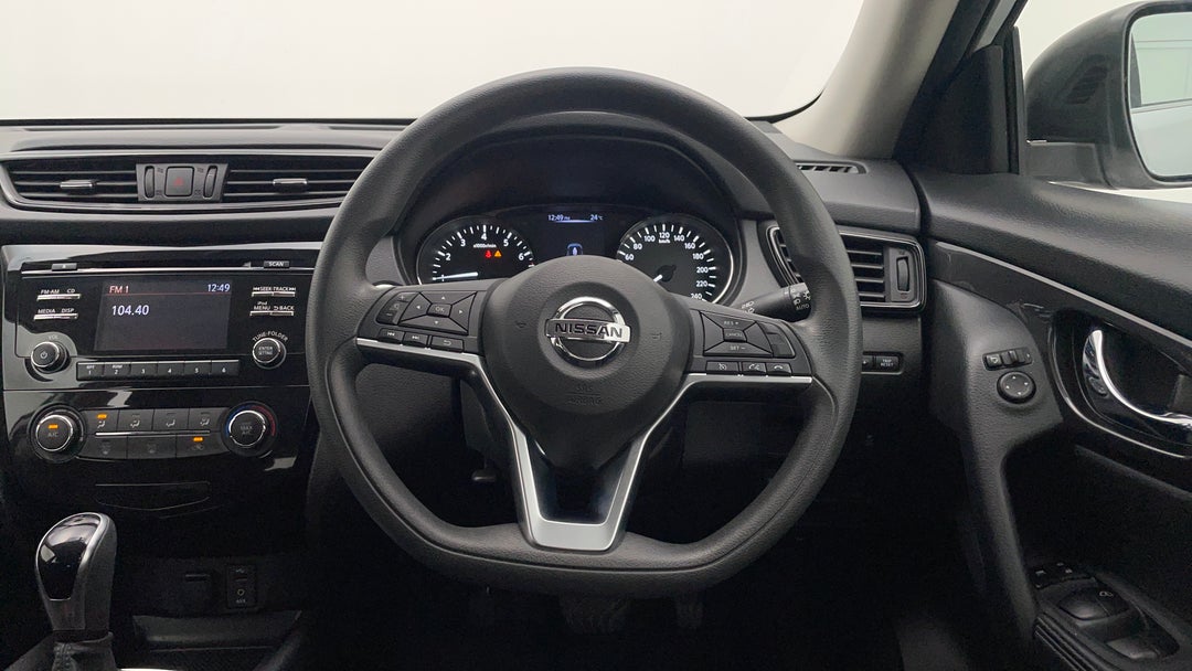 2020 Nissan X-trail St 7 Seat (2wd) (5yr), Automatic, 67596 km, Steering Wheel Close-up
