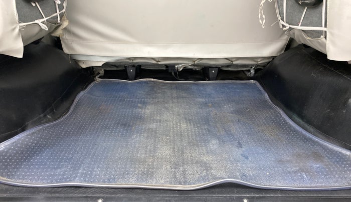 2019 Mahindra Scorpio S9, Diesel, Manual, 89,041 km, Boot Inside