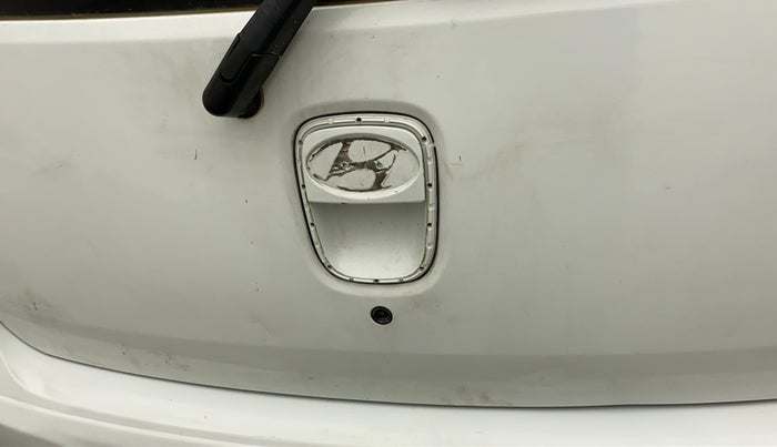 2010 Hyundai i10 SPORTZ 1.2 AT, Petrol, Automatic, 89,603 km, Dicky (Boot door) - Slightly dented