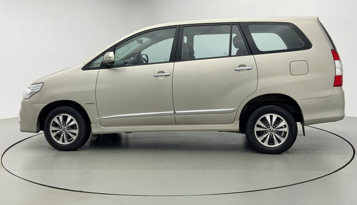 2015 Toyota Innova 2.5 VX 7 STR BS IV, Diesel, Manual, 89,358 km, Left Side View