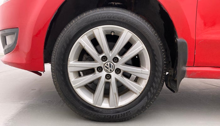 2013 Volkswagen Polo HIGHLINE1.2L, Petrol, Manual, 79,701 km, Left Front Wheel