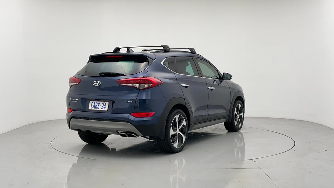 Right Back Diagonal (45- Degree) View