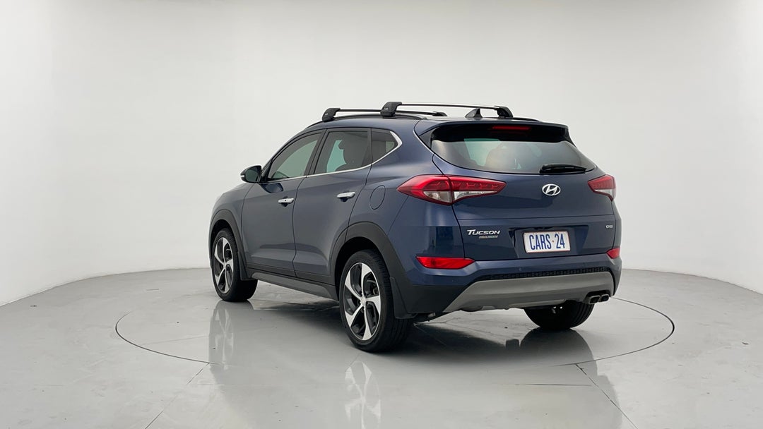 Left Back Diagonal (45- Degree) View