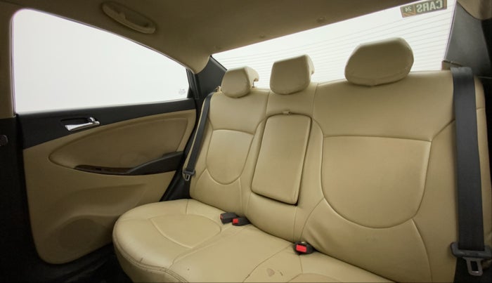 2012 Hyundai Verna FLUIDIC 1.6 VTVT SX, Petrol, Manual, 60,226 km, Right Side Rear Door Cabin