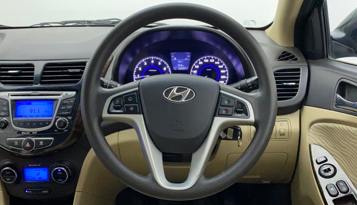 2012 Hyundai Verna FLUIDIC 1.6 VTVT SX, Petrol, Manual, 60,226 km, Steering Wheel Close Up