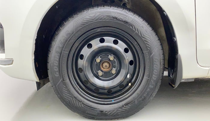 2017 Maruti Dzire VDI, Diesel, Manual, 1,02,730 km, Left Front Wheel