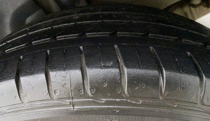 2017 Hyundai Creta 1.6 E + VTVT, Petrol, Manual, 48,030 km, Left Front Tyre Tread