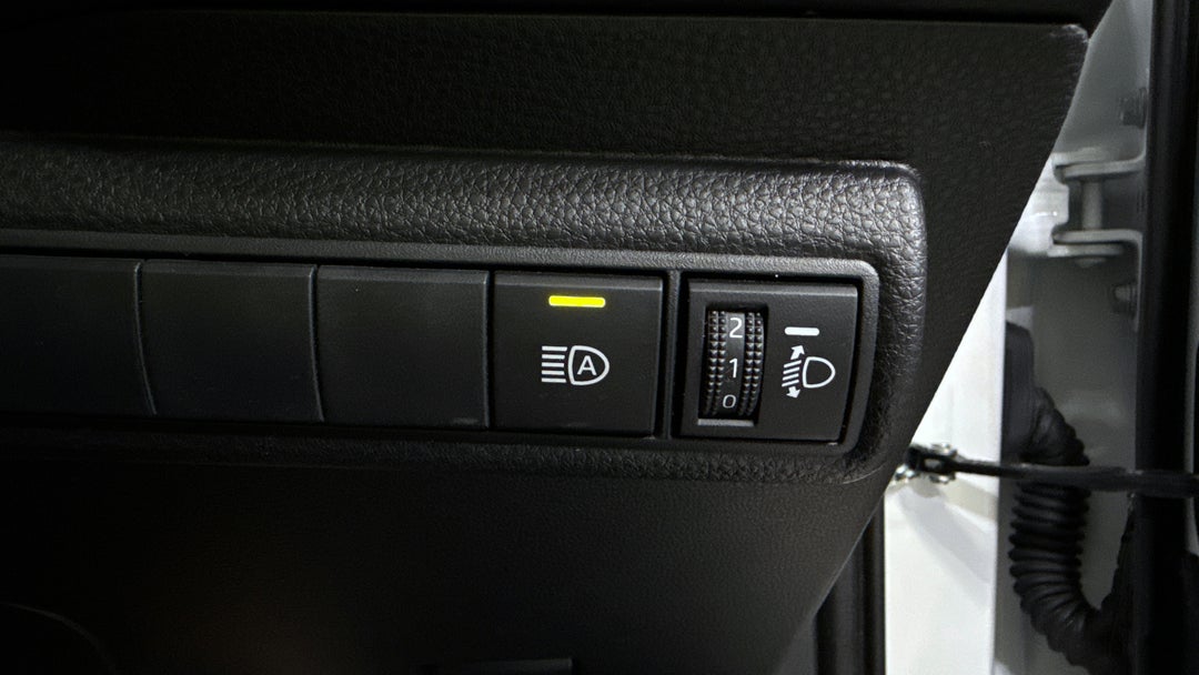 2024 Toyota Corolla Ascent Sport + Conv Pk Hybrid, Automatic, 27202 km, Utility Switches/Buttons