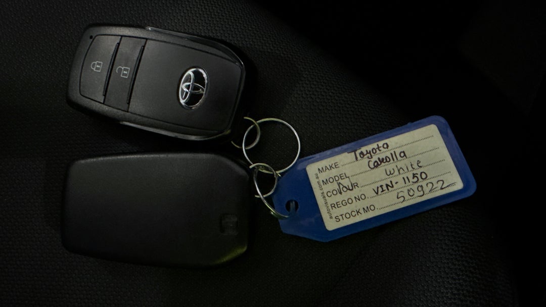 2024 Toyota Corolla Ascent Sport + Conv Pk Hybrid, Automatic, 27202 km, Key Close-up