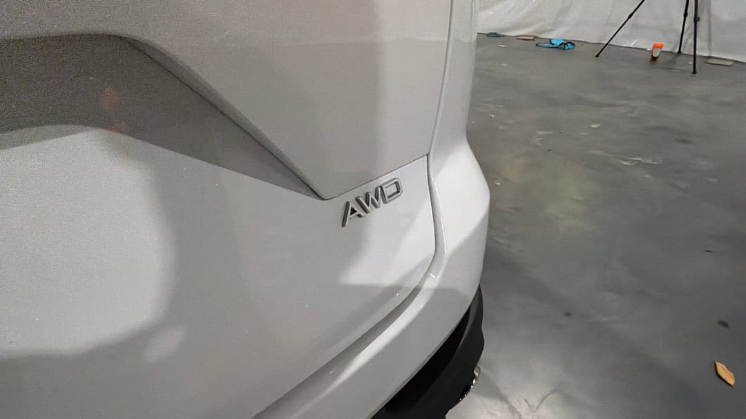 2025 Chery Tiggo 8 Pro Max Ultimate AWD, Automatic, 18337 km, Badge (Boot Right Side)