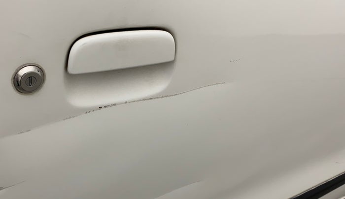 2017 Maruti Wagon R 1.0 VXI (O) AMT, Petrol, Automatic, 70,769 km, Driver-side door - Minor scratches
