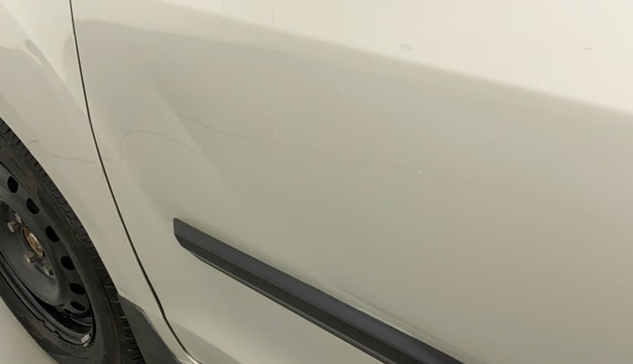 2014 Maruti Ertiga VXI ABS, Petrol, Manual, 50,906 km, Front passenger door - Slightly dented