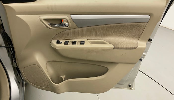 2014 Maruti Ertiga VXI ABS, Petrol, Manual, 50,906 km, Driver Side Door Panels Control